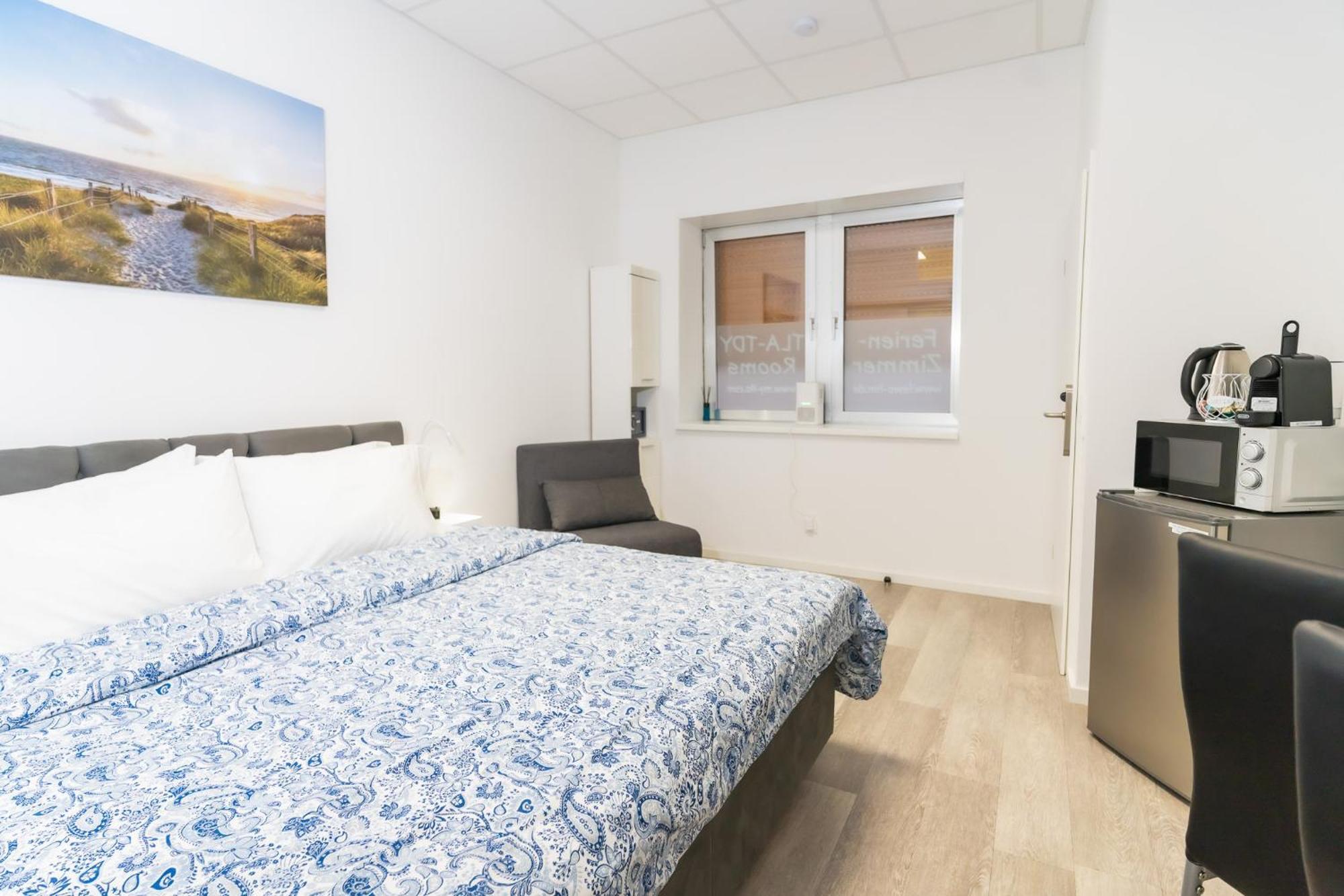 Private Room #1 With King Size, Ground Floor, Ac, Only 2Min To Rab Рамштайн-Мизенбах Экстерьер фото