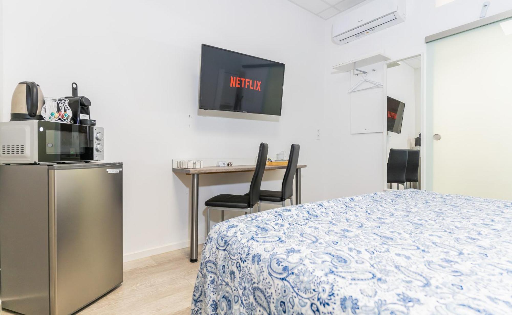Private Room #1 With King Size, Ground Floor, Ac, Only 2Min To Rab Рамштайн-Мизенбах Экстерьер фото